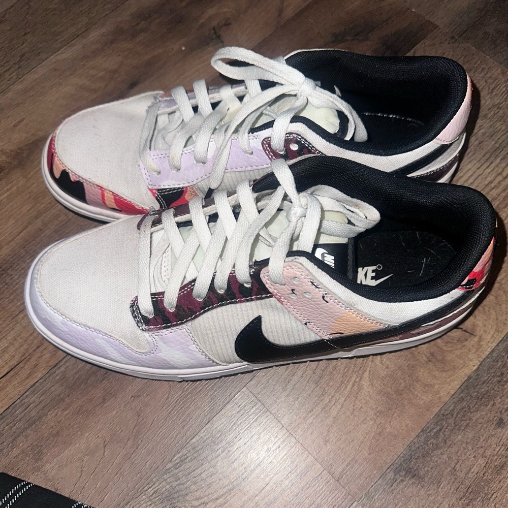 Men’s Dunks 9.5 !